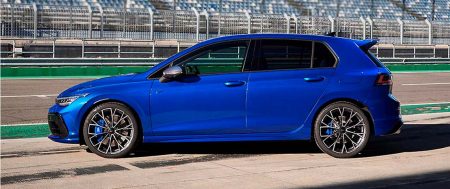 Volkswagen Golf R 2024 года обзор